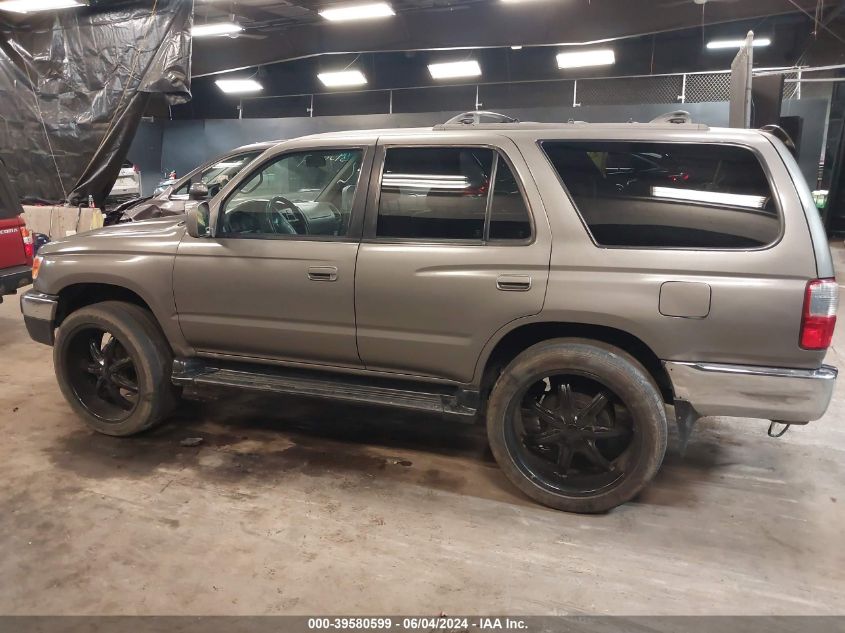 2001 Toyota 4Runner Sr5 V6 VIN: JT3HN86R119044938 Lot: 39580599