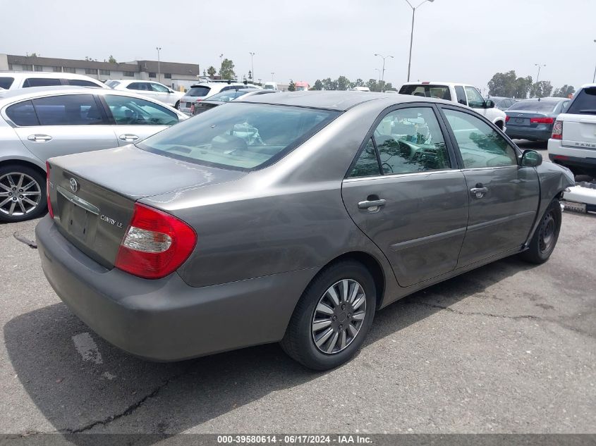 2004 Toyota Camry Le VIN: 4T1BE30K64U929990 Lot: 39580614