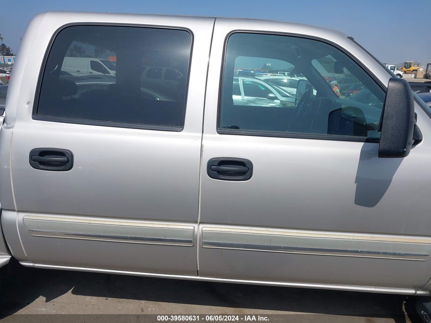 2006 Chevrolet Silverado K1500 VIN: 2GCEK13T961116774 Lot: 39580631