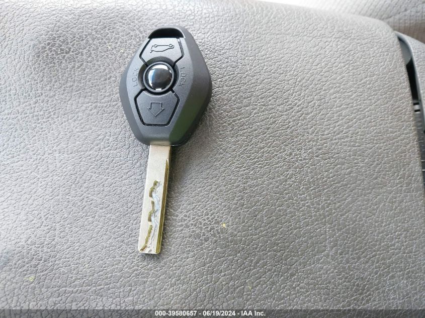 2006 BMW 330Ci VIN: WBABW53486PZ40899 Lot: 39580657