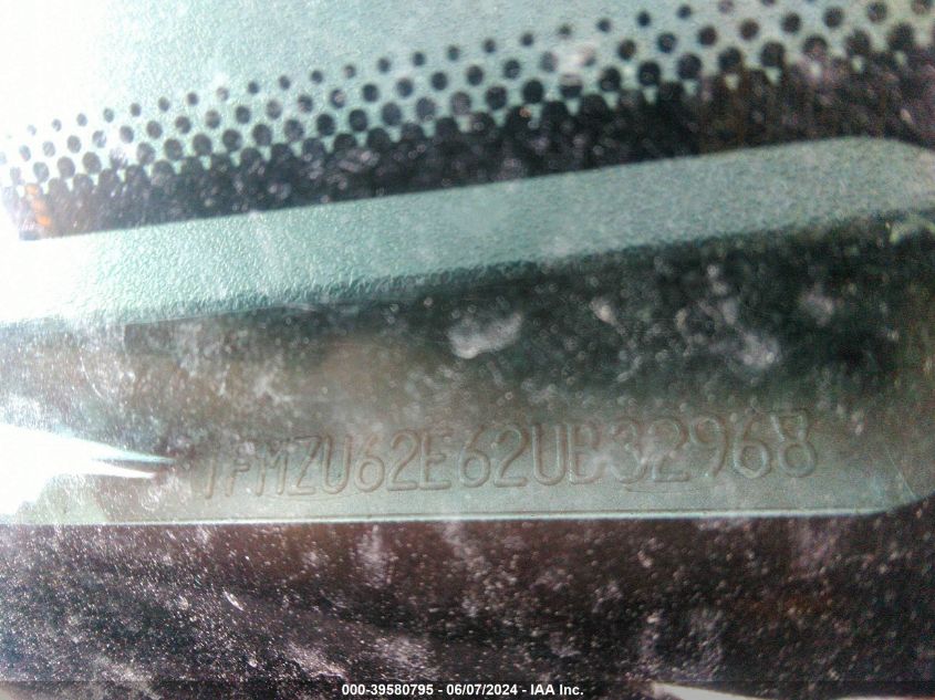 2002 Ford Explorer Xls VIN: 1FMZU62E62UB32968 Lot: 39580795