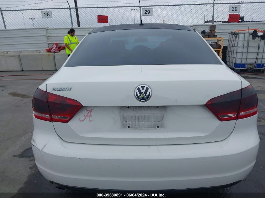 2012 Volkswagen Passat 2.5L S VIN: 1VWAP7A35CC085175 Lot: 39580891