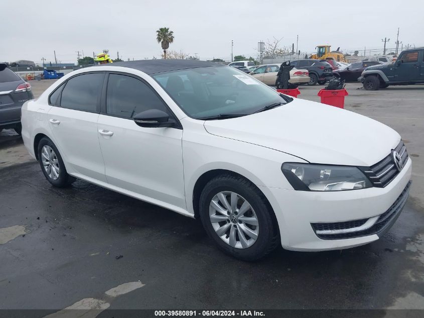 2012 Volkswagen Passat 2.5L S VIN: 1VWAP7A35CC085175 Lot: 39580891