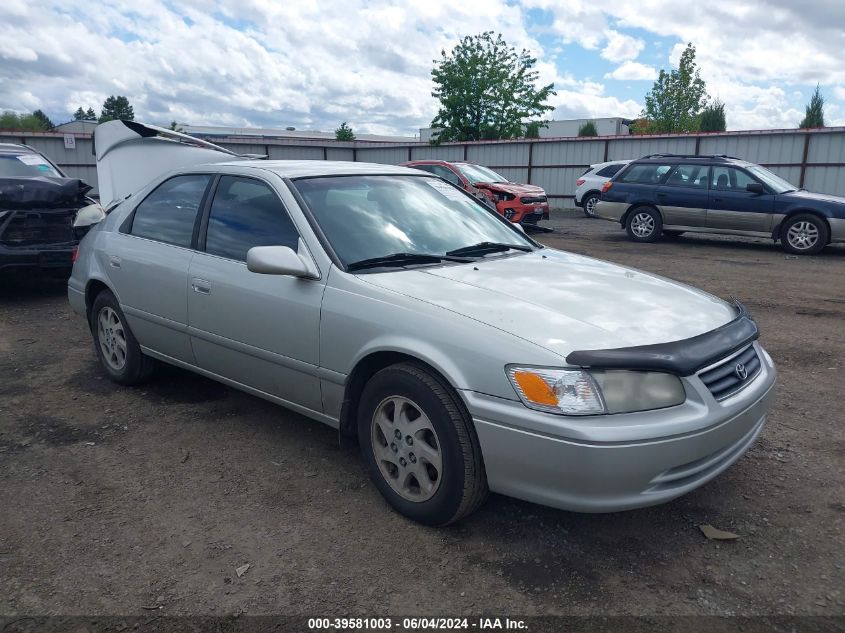 2000 Toyota Camry Le V6 VIN: JT2BF22K4Y0255630 Lot: 39581003