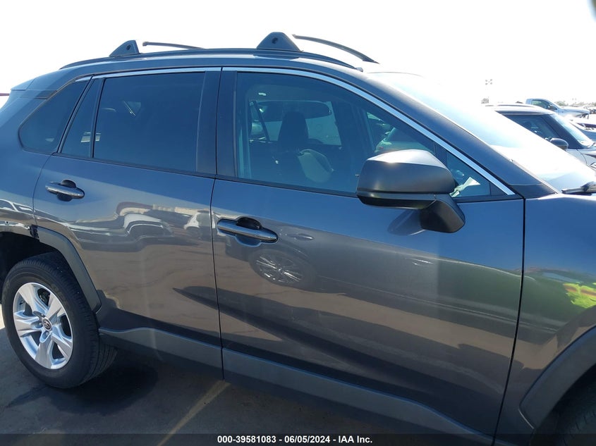 VIN 2T3H1RFV8KW057584 2019 TOYOTA RAV4 LE