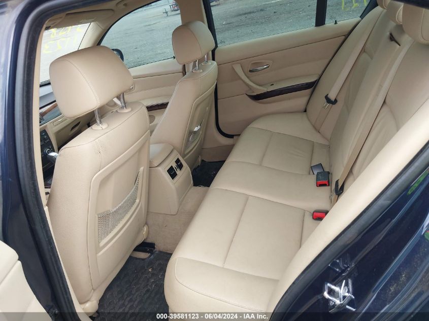 2009 BMW 328I VIN: WBAPH77579NM45155 Lot: 39581123