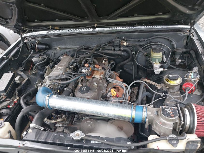 1992 Toyota Pickup 1/2 Ton Sht Wheelbase Dlx VIN: JT4RN01PXN0033986 Lot: 39581145