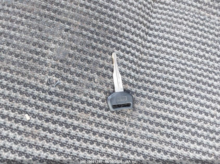 1992 Toyota Pickup 1/2 Ton Sht Wheelbase Dlx VIN: JT4RN01PXN0033986 Lot: 39581145