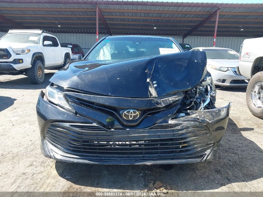 2019 Toyota Camry Le VIN: 4T1B11HK5KU188345 Lot: 39581174