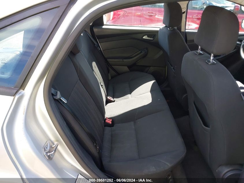 2016 Ford Focus Se VIN: 1FADP3F27GL291165 Lot: 39581252