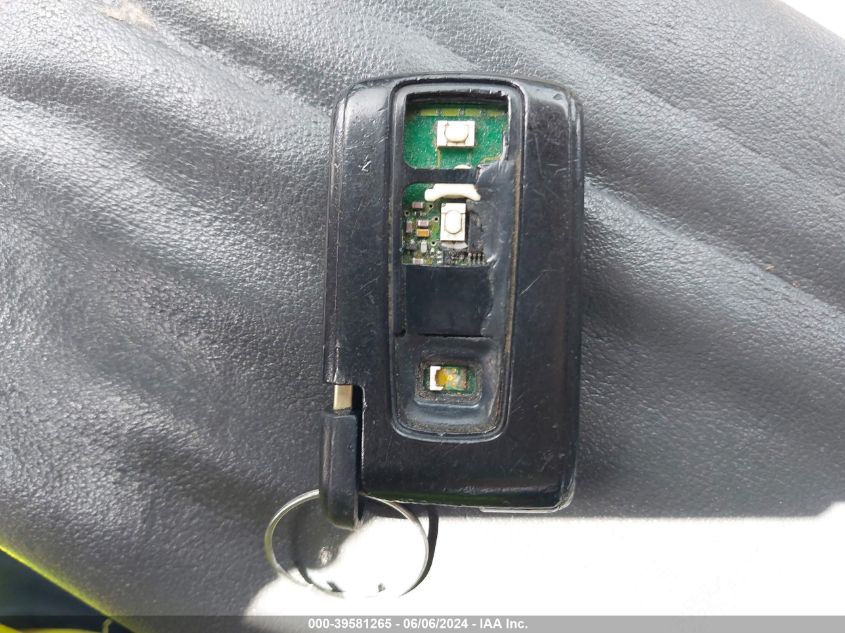 2007 Toyota Prius VIN: JTDKB20U377601390 Lot: 39581265