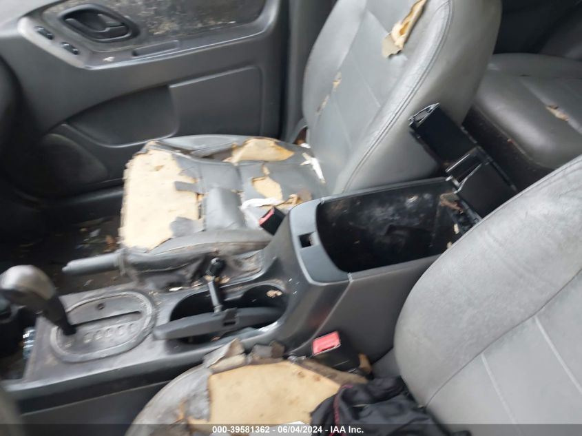 2005 Ford Escape Xlt VIN: 1FMYU031X5KD75428 Lot: 39581362