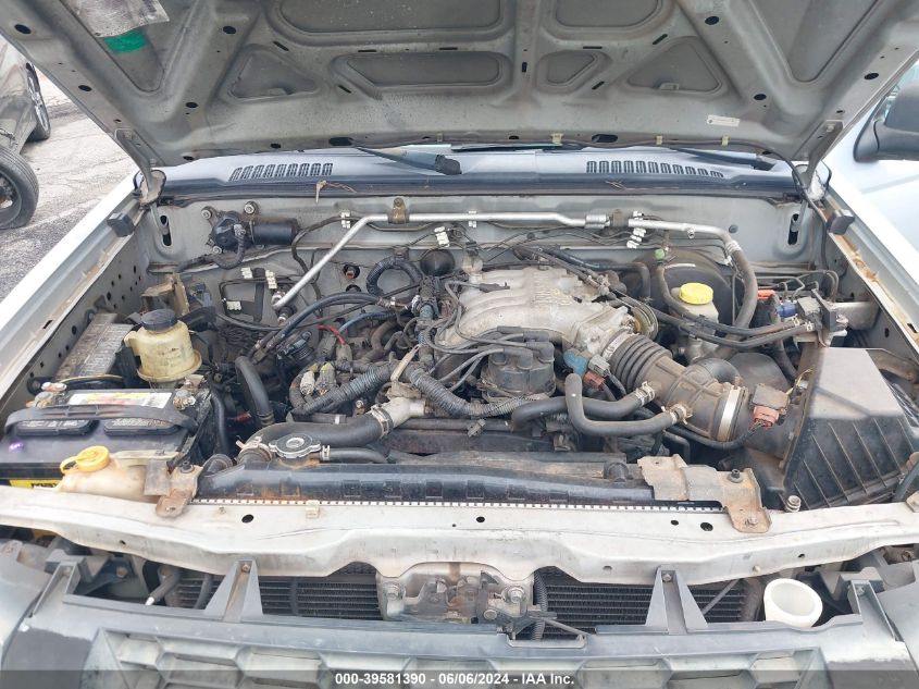 2002 Nissan Xterra Xe VIN: 5N1ED28Y02C571677 Lot: 39581390