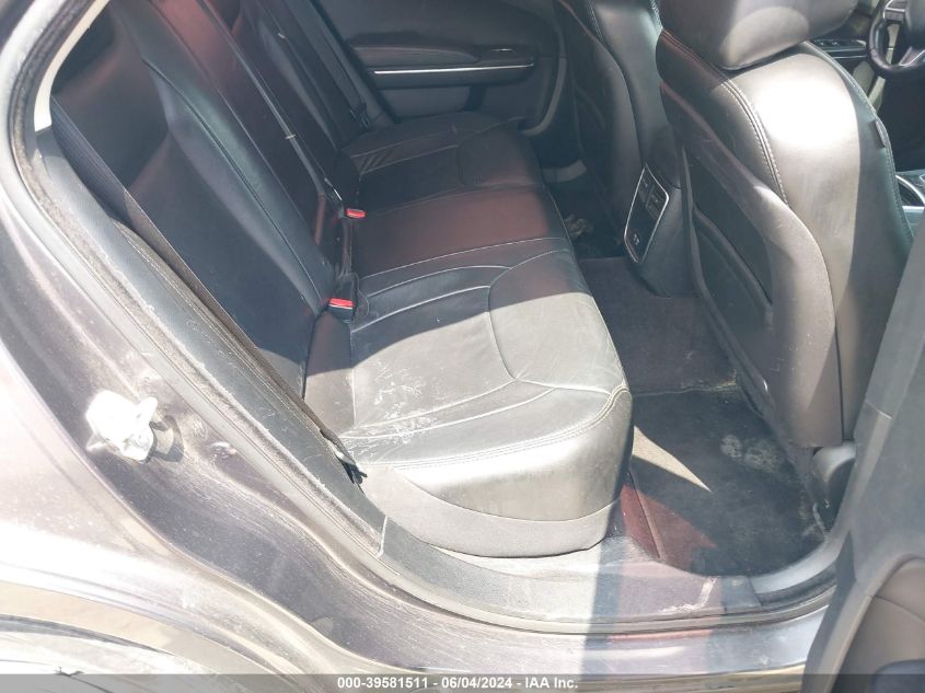 2016 Chrysler 300 Limited VIN: 2C3CCAAG8GH260677 Lot: 39581511