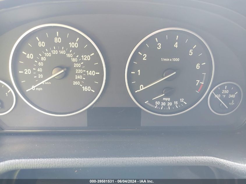 2013 BMW X3 xDrive28I VIN: 5UXWX9C53D0A27735 Lot: 39581531