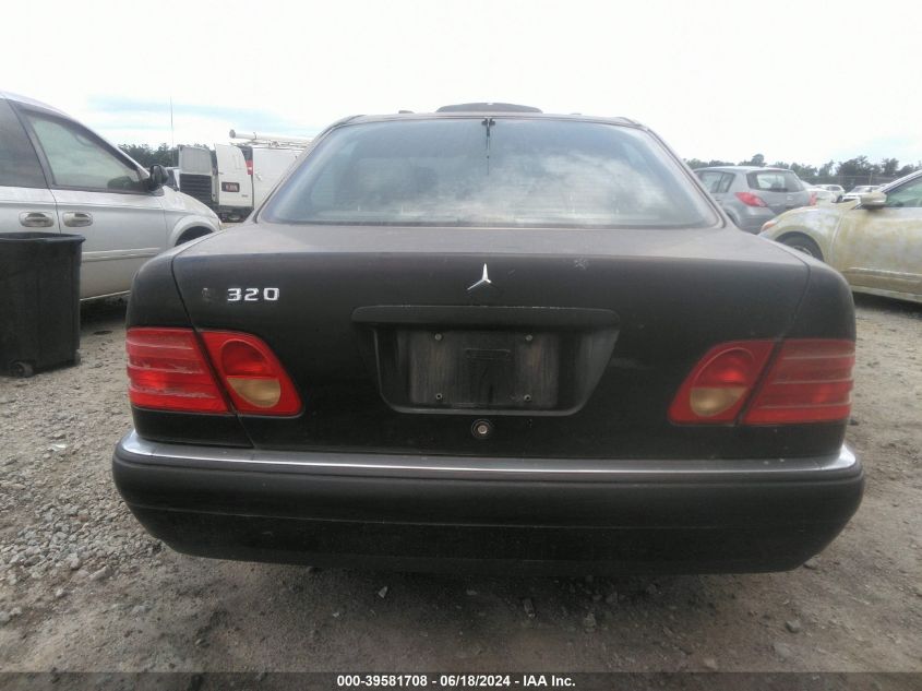 1998 Mercedes-Benz E 320 VIN: WDBJF65F3WA620586 Lot: 39581708