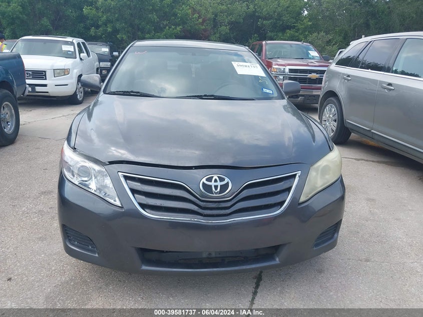 2010 Toyota Camry Le VIN: 4T4BF3EKXAR059233 Lot: 39581737