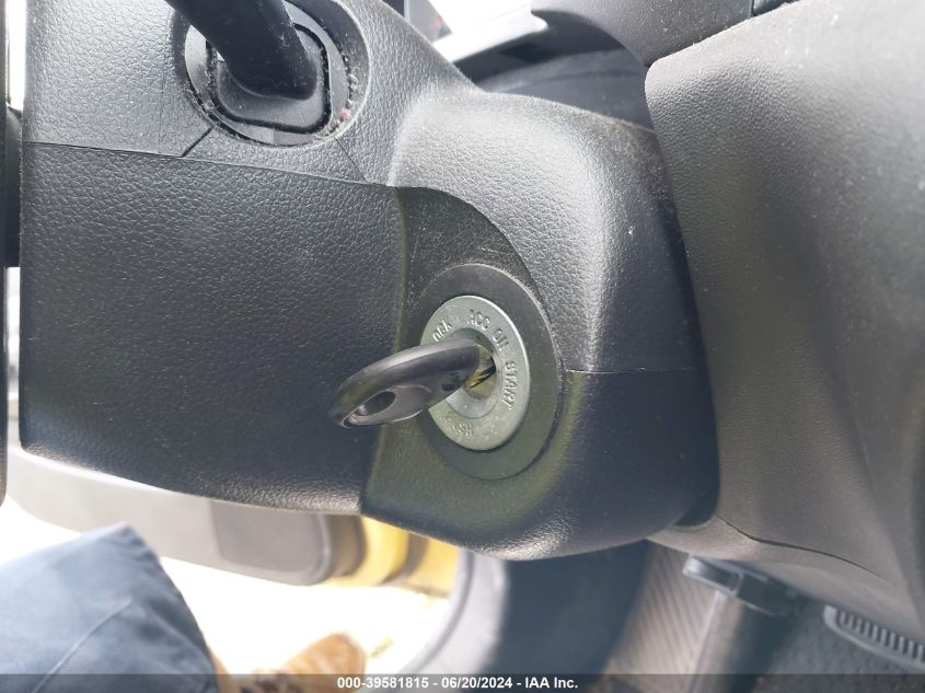 2010 Hyundai Accent Gs VIN: KMHCM3AC5AU179556 Lot: 39581815