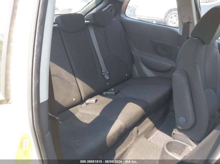 2010 Hyundai Accent Gs VIN: KMHCM3AC5AU179556 Lot: 39581815