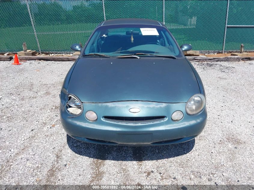 1996 Ford Taurus Gl VIN: 1FALP52U1TA272079 Lot: 39581892