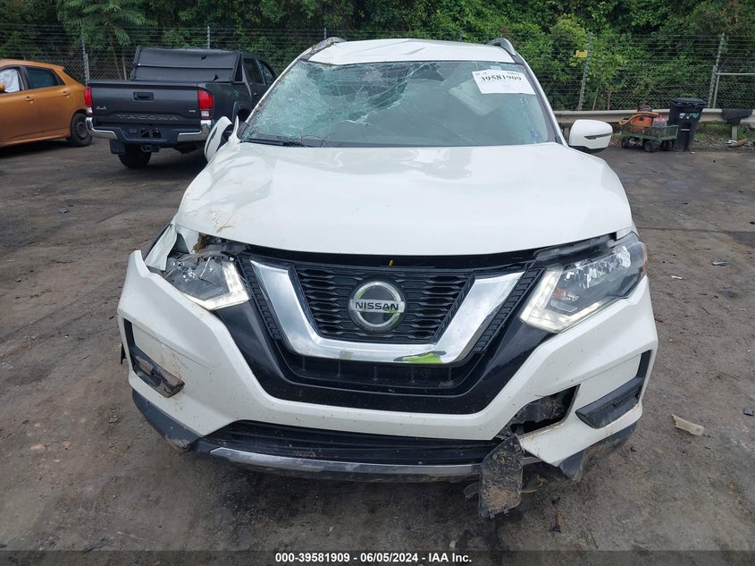 2018 Nissan Rogue Sv VIN: 5N1AT2MT1JC810289 Lot: 39581909