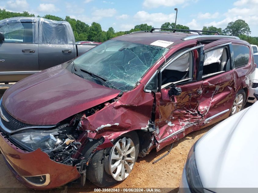 2018 Chrysler Pacifica Touring L VIN: 2C4RC1BG3JR353239 Lot: 39582043