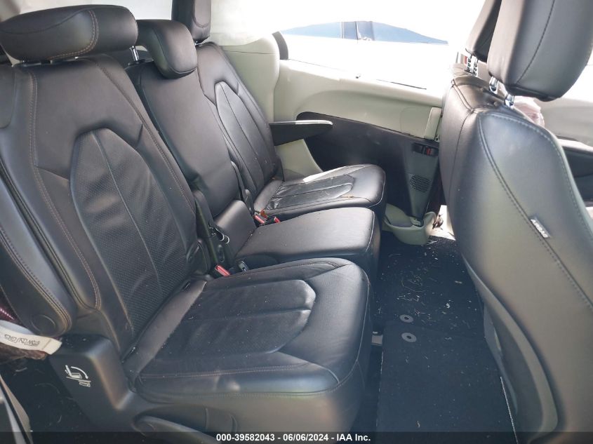 2018 Chrysler Pacifica Touring L VIN: 2C4RC1BG3JR353239 Lot: 39582043