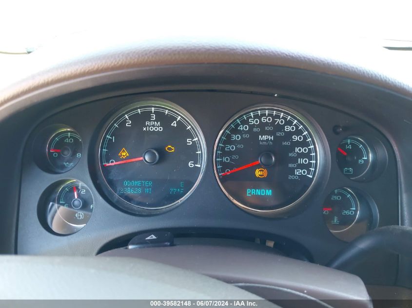 2011 Chevrolet Tahoe Lt VIN: 1GNSCBE08BR139299 Lot: 39582148