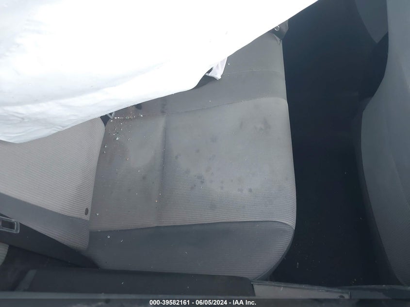 2017 Toyota Corolla L VIN: 2T1BURHE3HC949416 Lot: 39582161