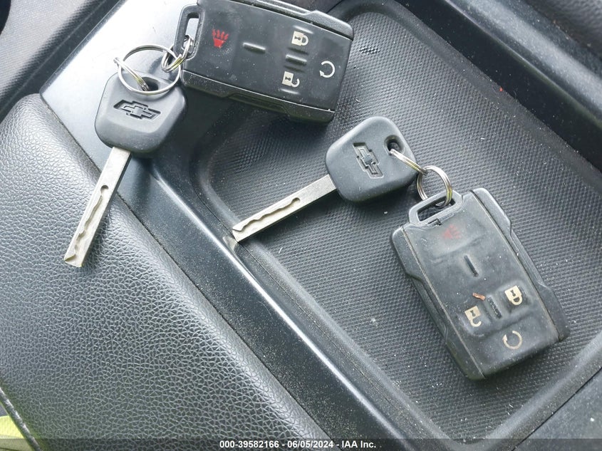 2018 Chevrolet Silverado 1500 1Lt VIN: 1GCVKREC3JZ165562 Lot: 39582166