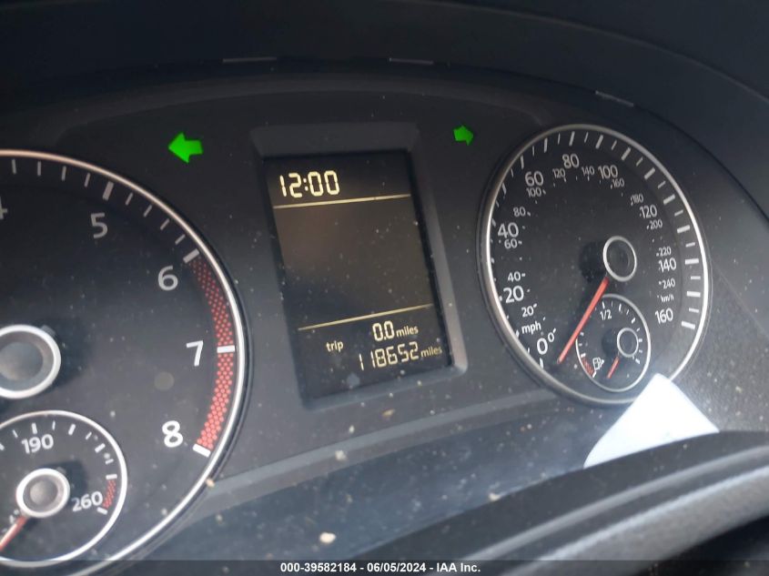 2014 Volkswagen Passat 2.5L S VIN: 1VWAP7A34EC003276 Lot: 39582184