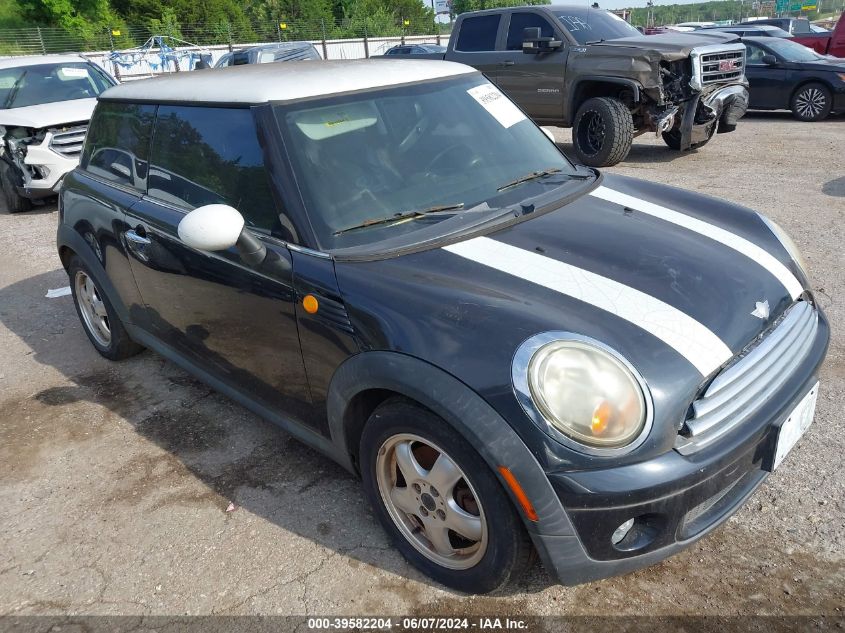 2007 Mini Cooper VIN: WMWMF33587TL68666 Lot: 39582204