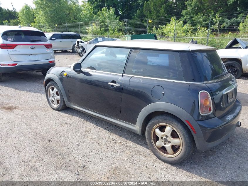 2007 Mini Cooper VIN: WMWMF33587TL68666 Lot: 39582204