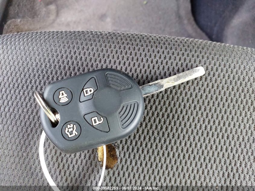 2012 Ford Focus Se VIN: 1FAHP3F23CL121431 Lot: 39582259