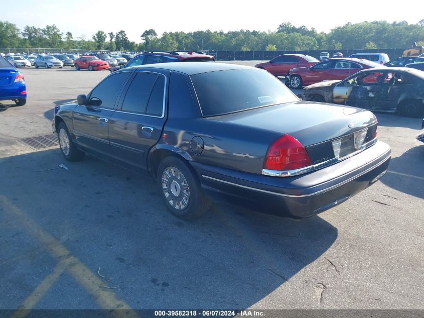 2005 Ford Crown Victoria Police VIN: 2FAFP71W35X107852 Lot: 39582318