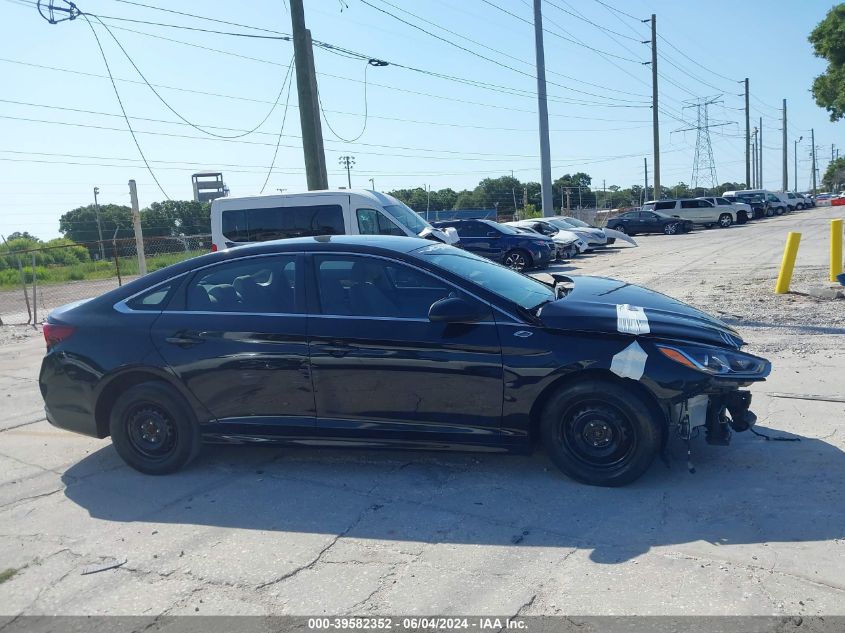 2019 Hyundai Sonata Se VIN: 5NPE24AF8KH740699 Lot: 39582352