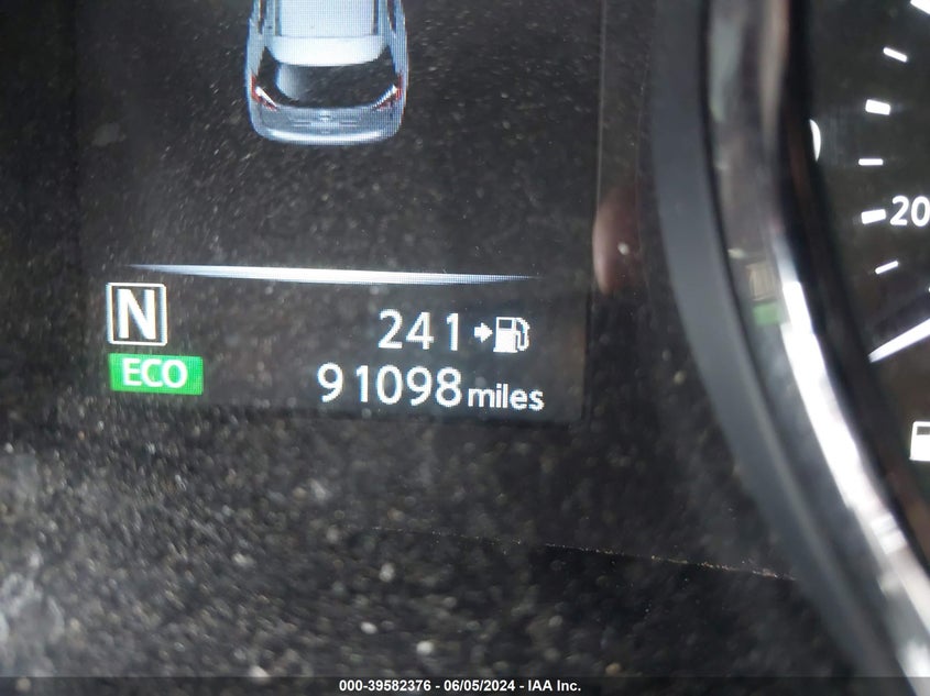 2017 Nissan Rogue Sv VIN: KNMAT2MV6HP562680 Lot: 39582376