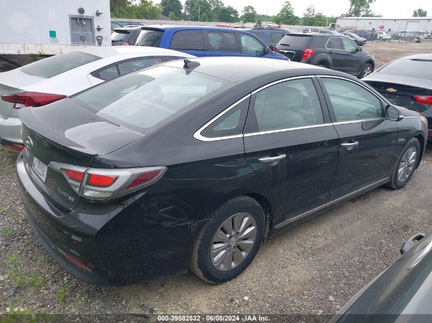 2016 Hyundai Sonata Hybrid/Se VIN: KMHE24L11GA030328 Lot: 39582532