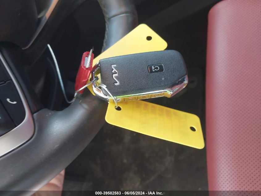 2023 Kia K5 Gt-Line VIN: 5XXG64J23PG226983 Lot: 39582583