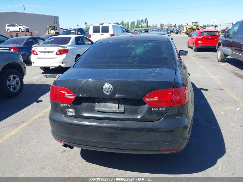 2012 Volkswagen Jetta 2.5L Se VIN: 3VWBP7AJ3CM454567 Lot: 39582708