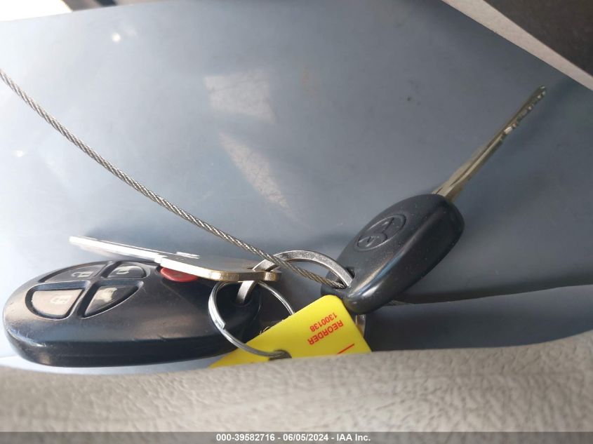 2011 Toyota Sienna Le V6 VIN: 5TDKK3DC2BS012370 Lot: 39582716