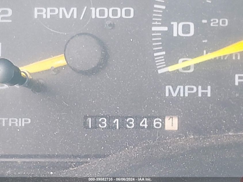 1996 Chevrolet Tahoe K1500 VIN: 1GNEK13R6TJ357625 Lot: 39582735