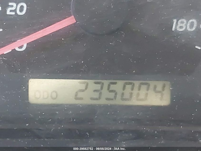 2005 Toyota Tundra Limited V8 VIN: 5TBDT48175S466888 Lot: 39582752