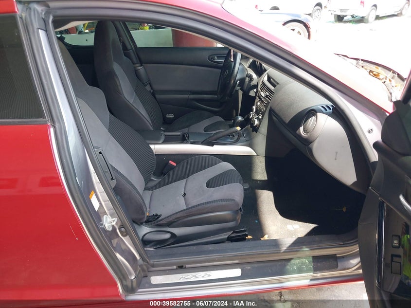 2004 Mazda Rx-8 Sport Automatic VIN: JM1FE17N940130481 Lot: 39582755