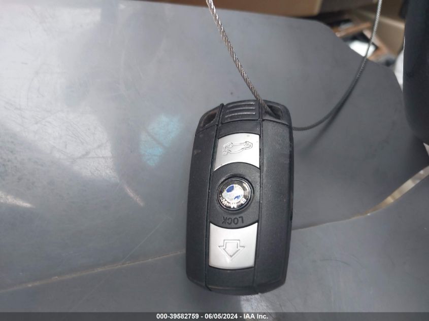 2006 BMW 325I VIN: WBAVB13556KX38495 Lot: 39582759