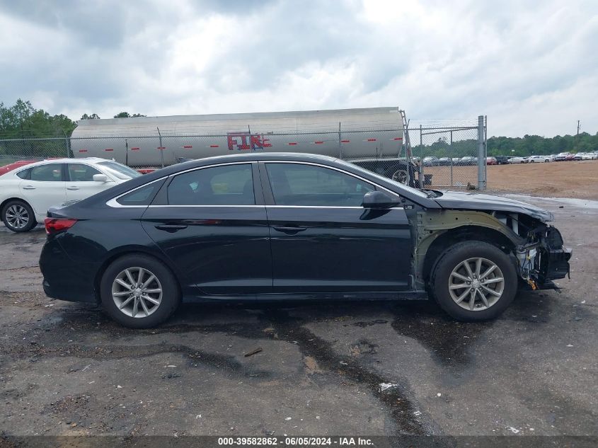 5NPE24AF8KH745658 2019 Hyundai Sonata Se