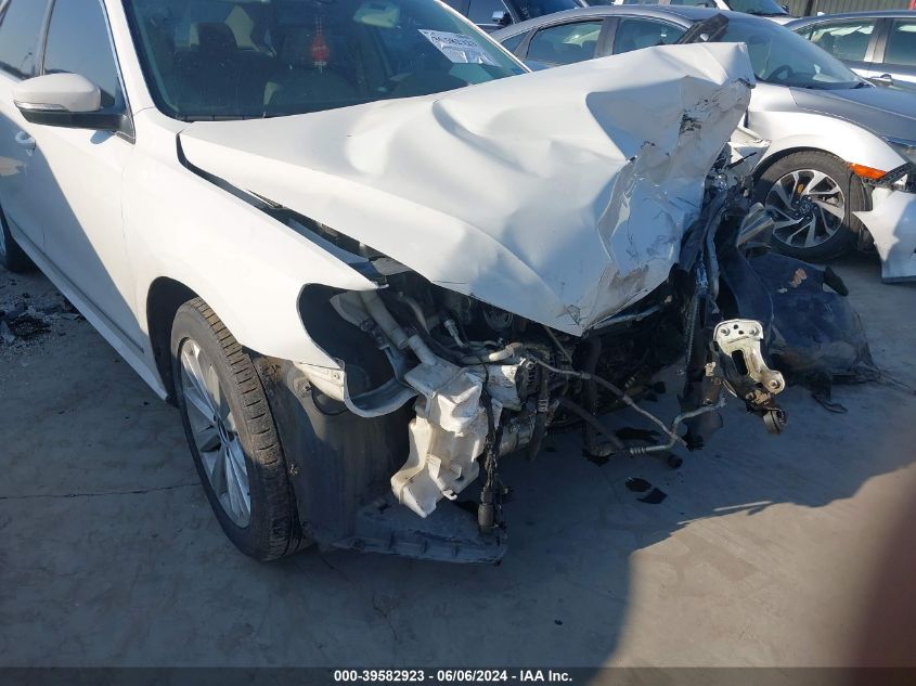 2013 Volkswagen Passat 2.5L Sel Premium VIN: 1VWCH7A36DC029365 Lot: 39582923