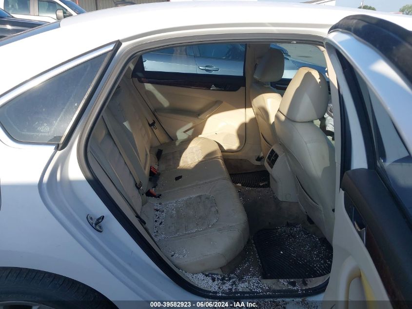 2013 Volkswagen Passat 2.5L Sel Premium VIN: 1VWCH7A36DC029365 Lot: 39582923