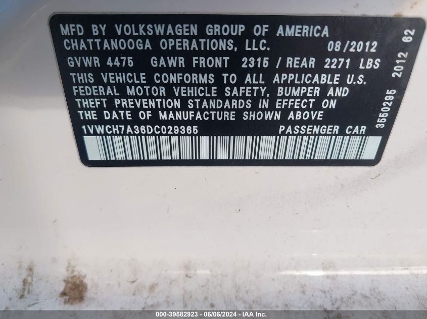 2013 Volkswagen Passat 2.5L Sel Premium VIN: 1VWCH7A36DC029365 Lot: 39582923