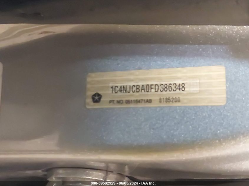 2015 Jeep Compass Sport VIN: 1C4NJCBA0FD386348 Lot: 39582929